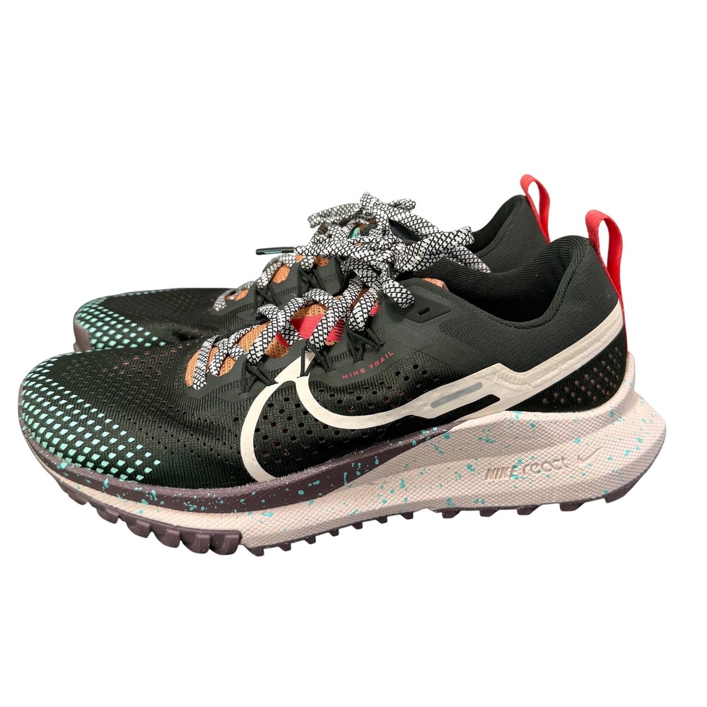 Nike Pegasus Trail 4 Running Shoes Womens 9.5 Green DJ6159-300 React Flywire